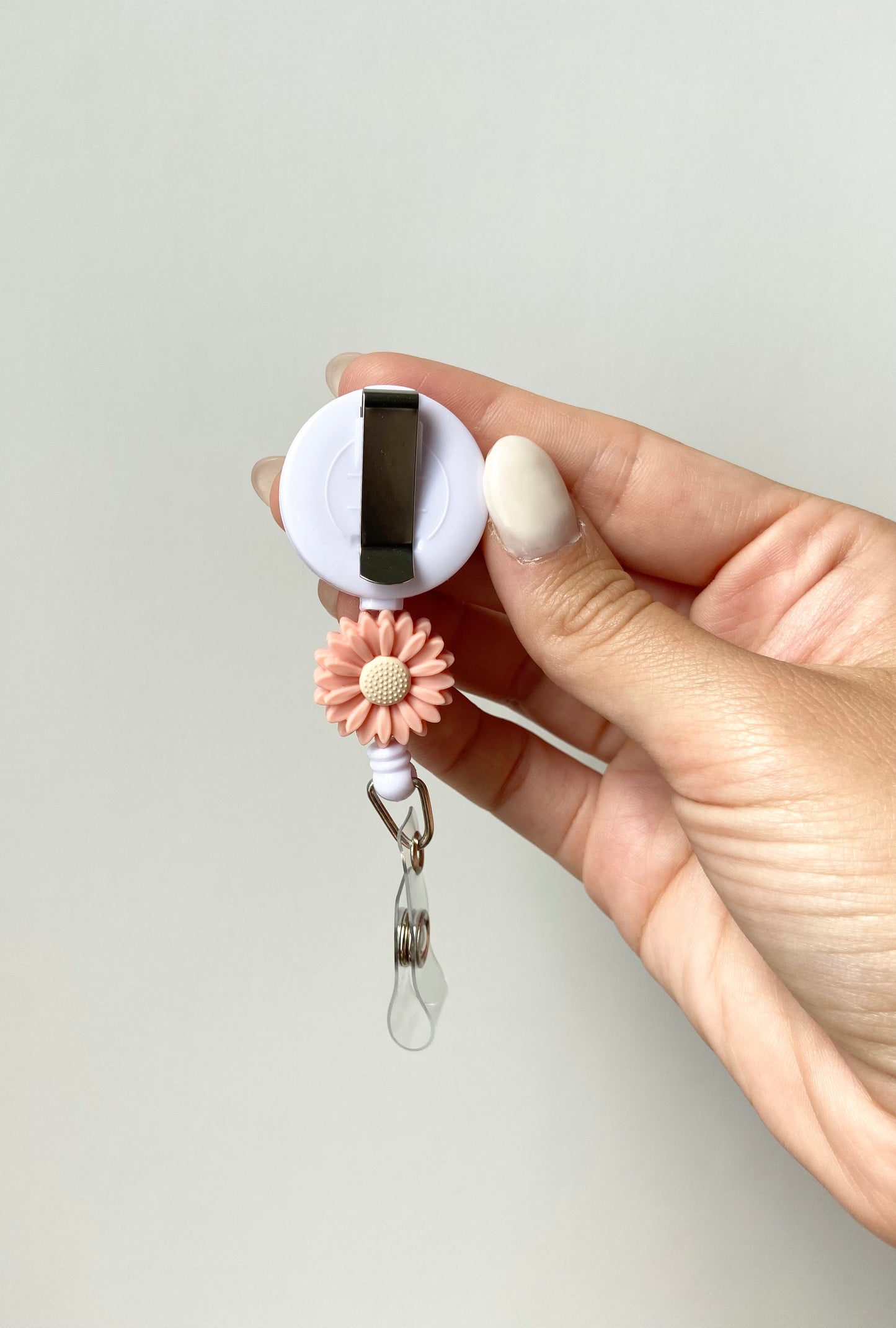 Pink Daisy Beaded Badge Reel