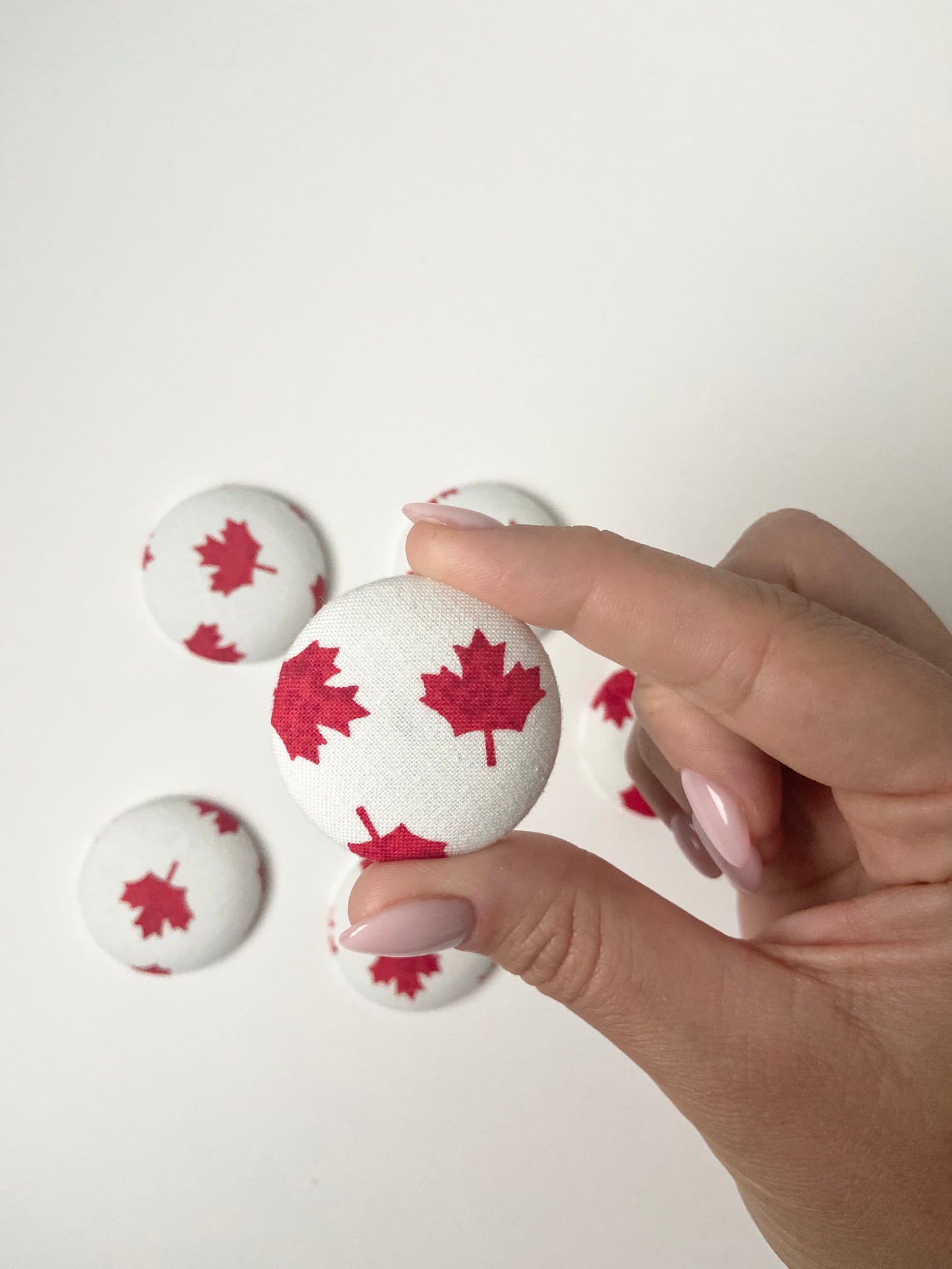 Maple Leaf Fabric Badge Topper